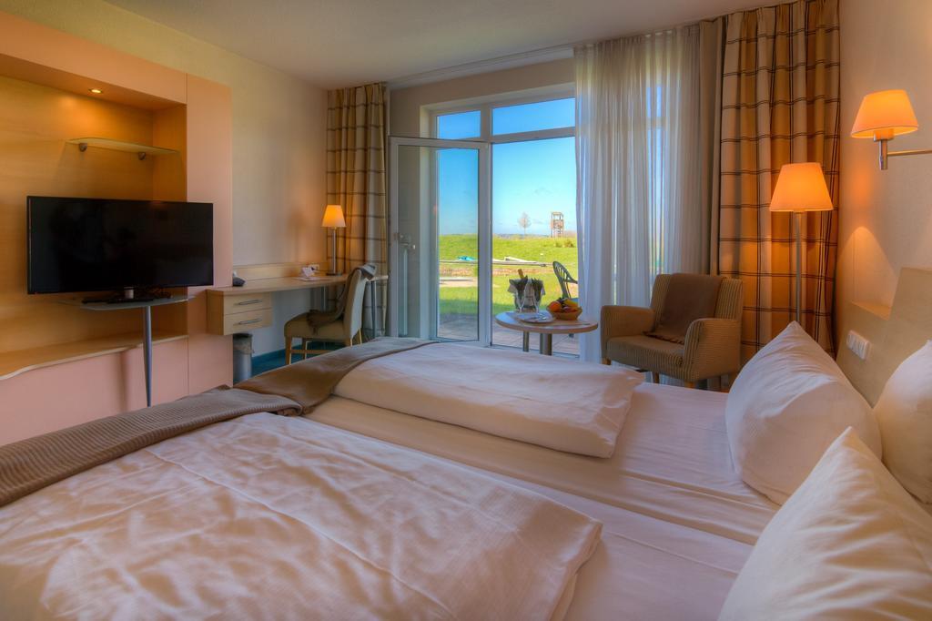 Sport- & Vital-Resort Neuer Hennings Hof แพร์เลอแบร์ก ภายนอก รูปภาพ